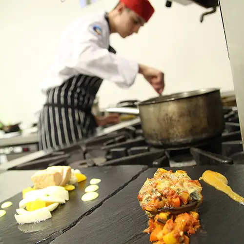 Catering student